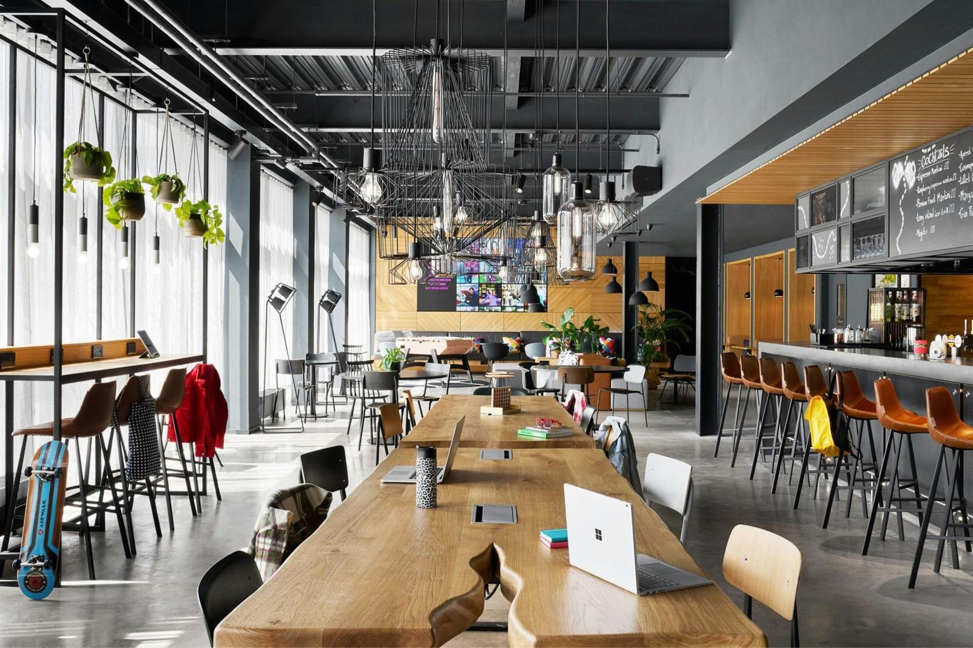 Moxy Bristol Ξενοδοχείο Εξωτερικό φωτογραφία